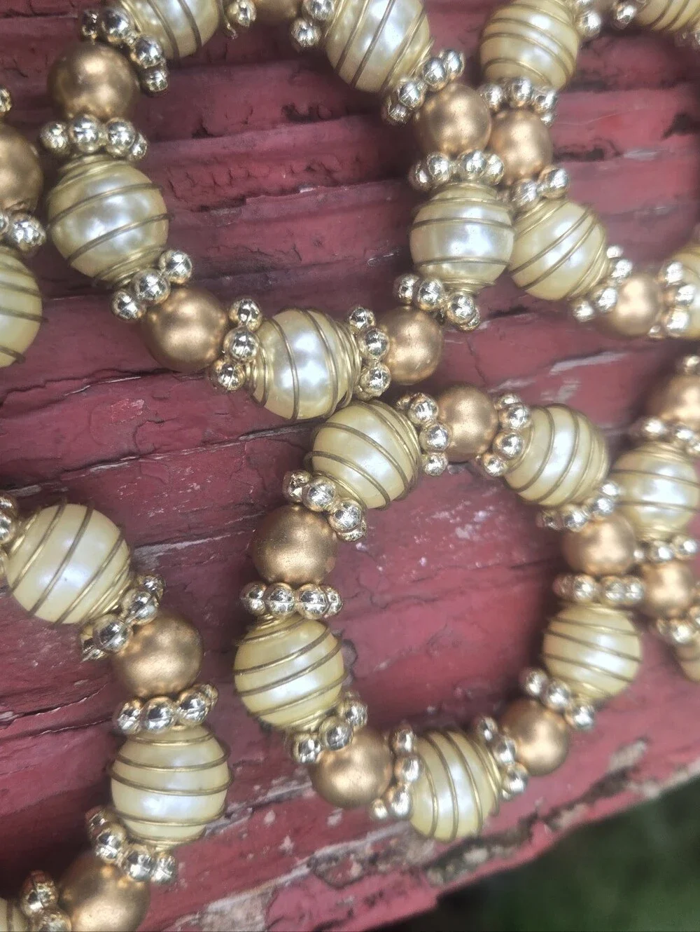 Gold and Cream Bead  Napkin's Rings Set  Of 6
